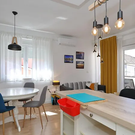 Bajana Apartament *